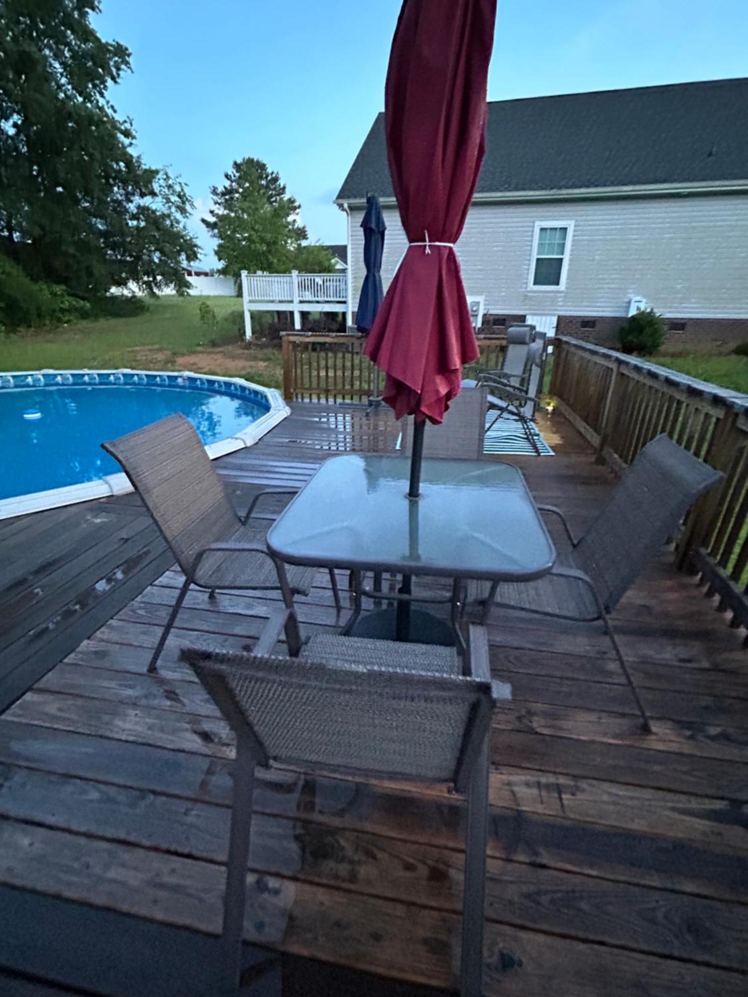 Home Away From Home With Pool Rocky Mount Exteriör bild