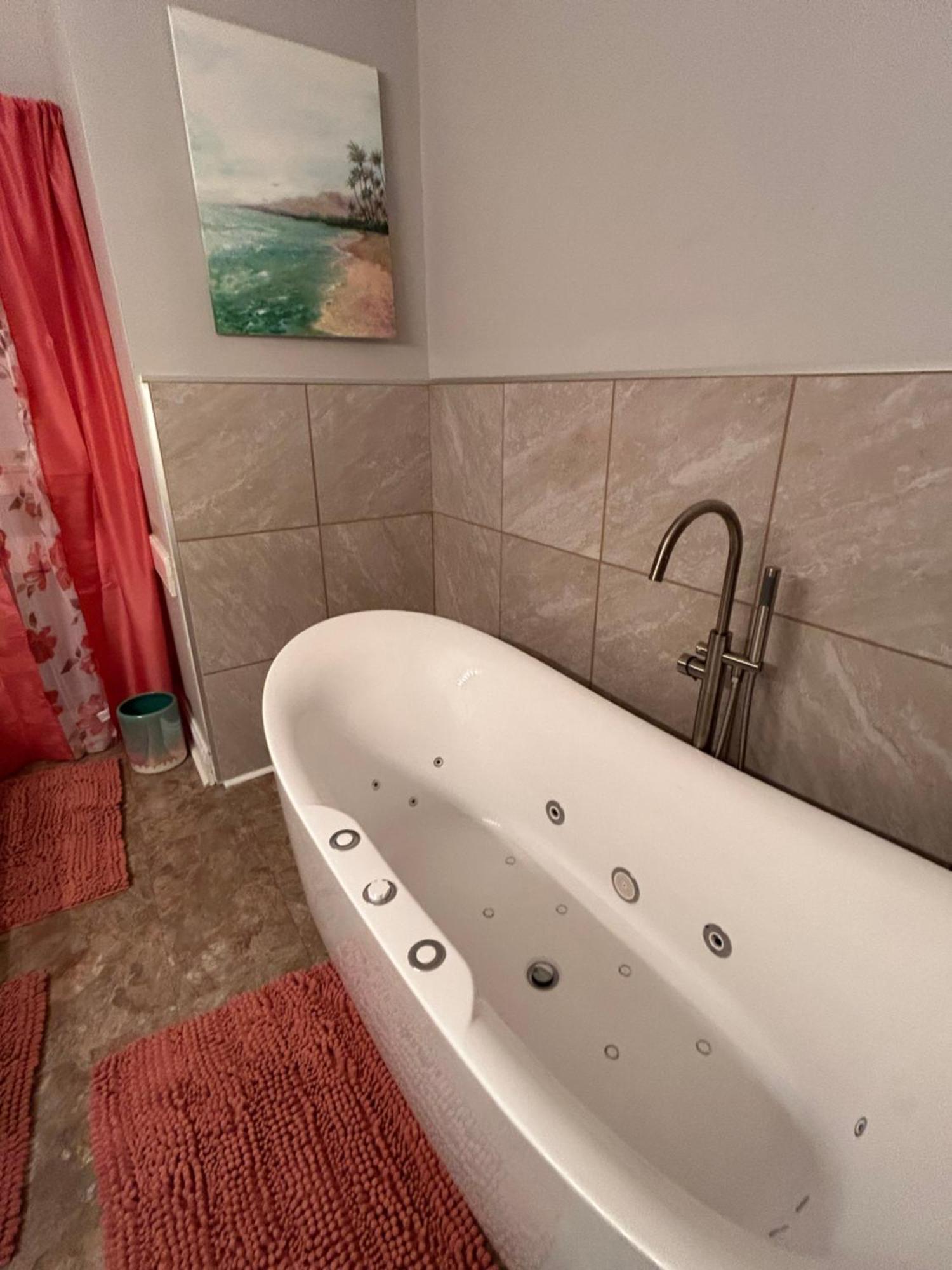 Home Away From Home With Pool Rocky Mount Exteriör bild